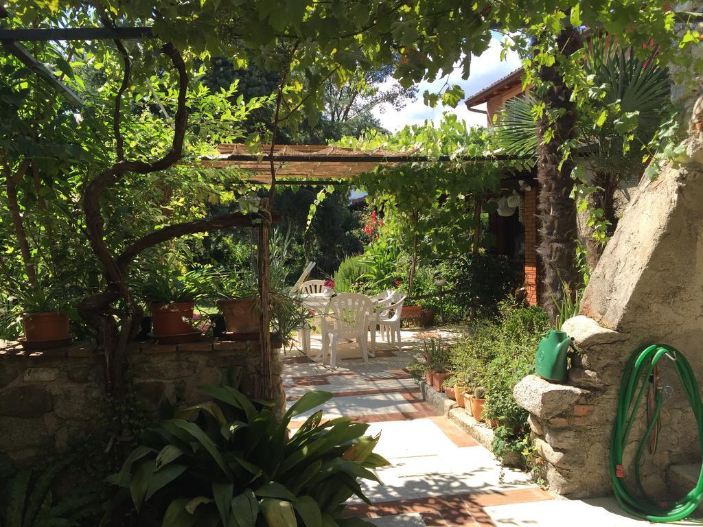 Casa Curlo Bed & Breakfast Calvagese Della Riviera Exterior photo
